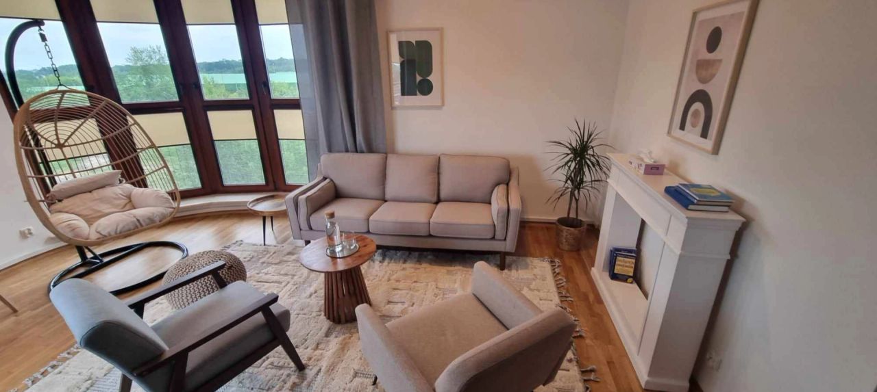 Katarzyna Olszak-Lesiuk-0