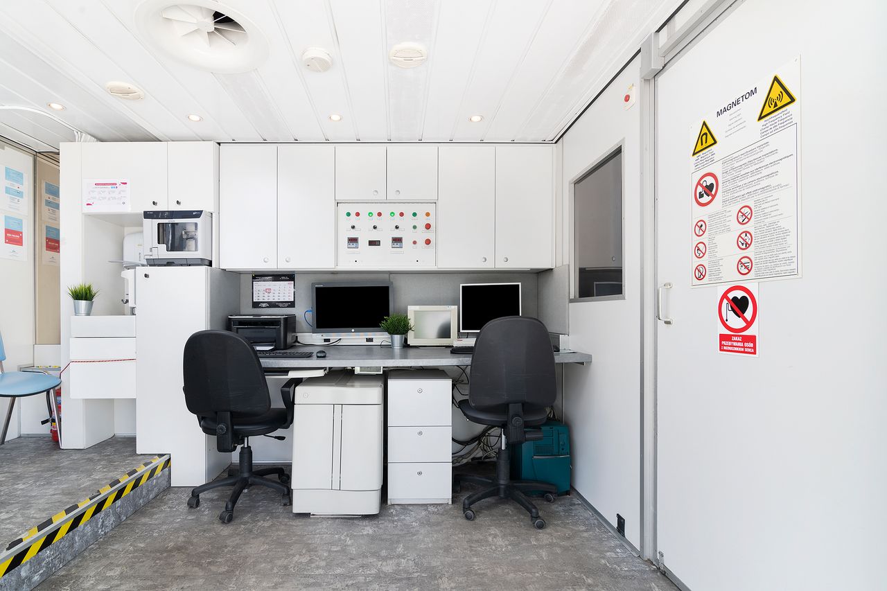Pracownia Rezonansu Magnetycznego-3