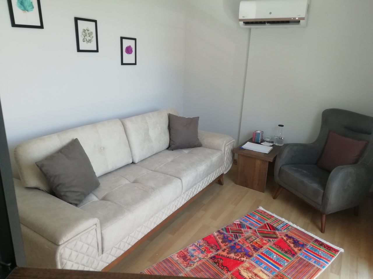 Hatice Kübra Güzeloğlu-3