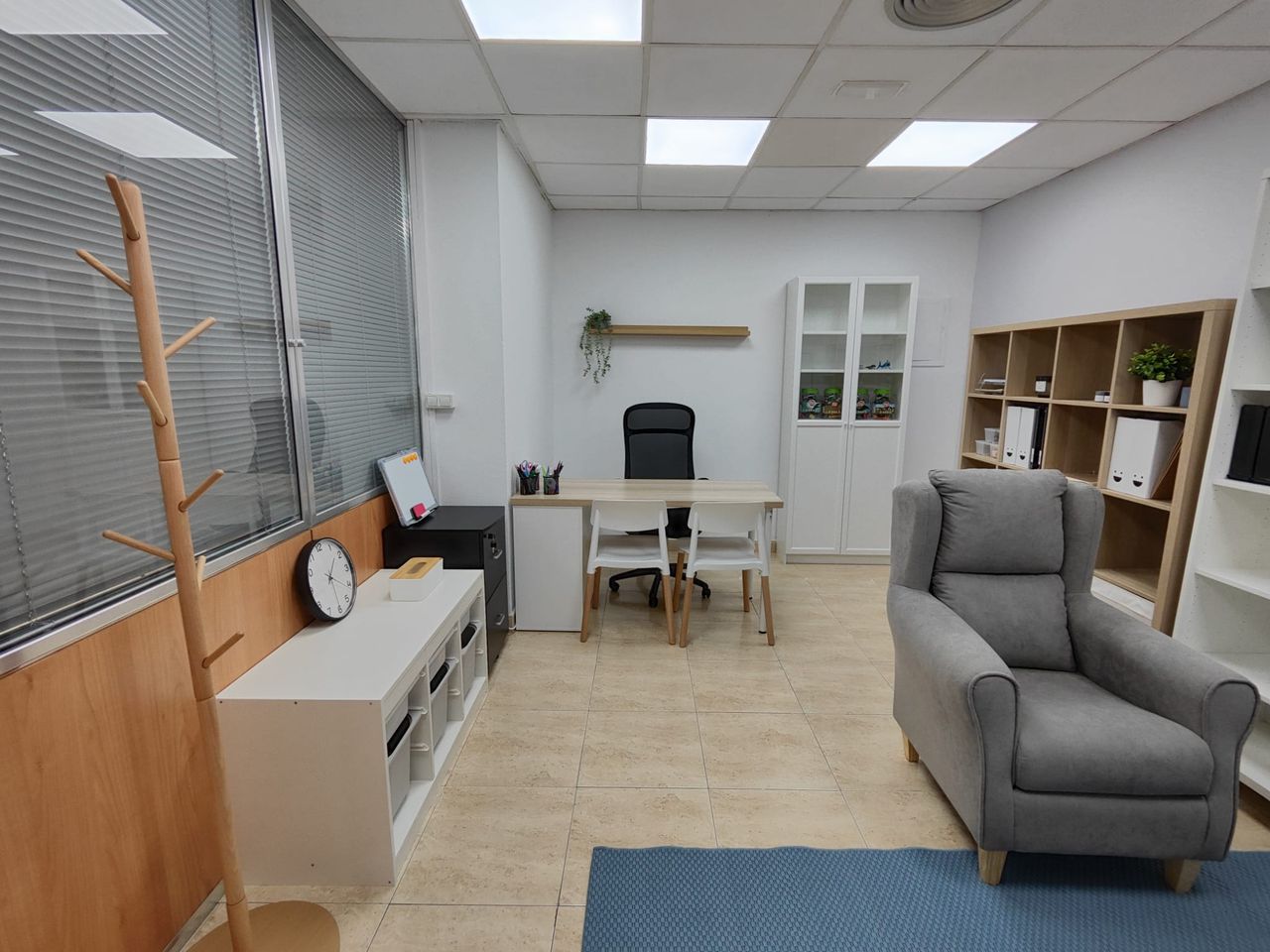 Eva Barjola Bizarro-3