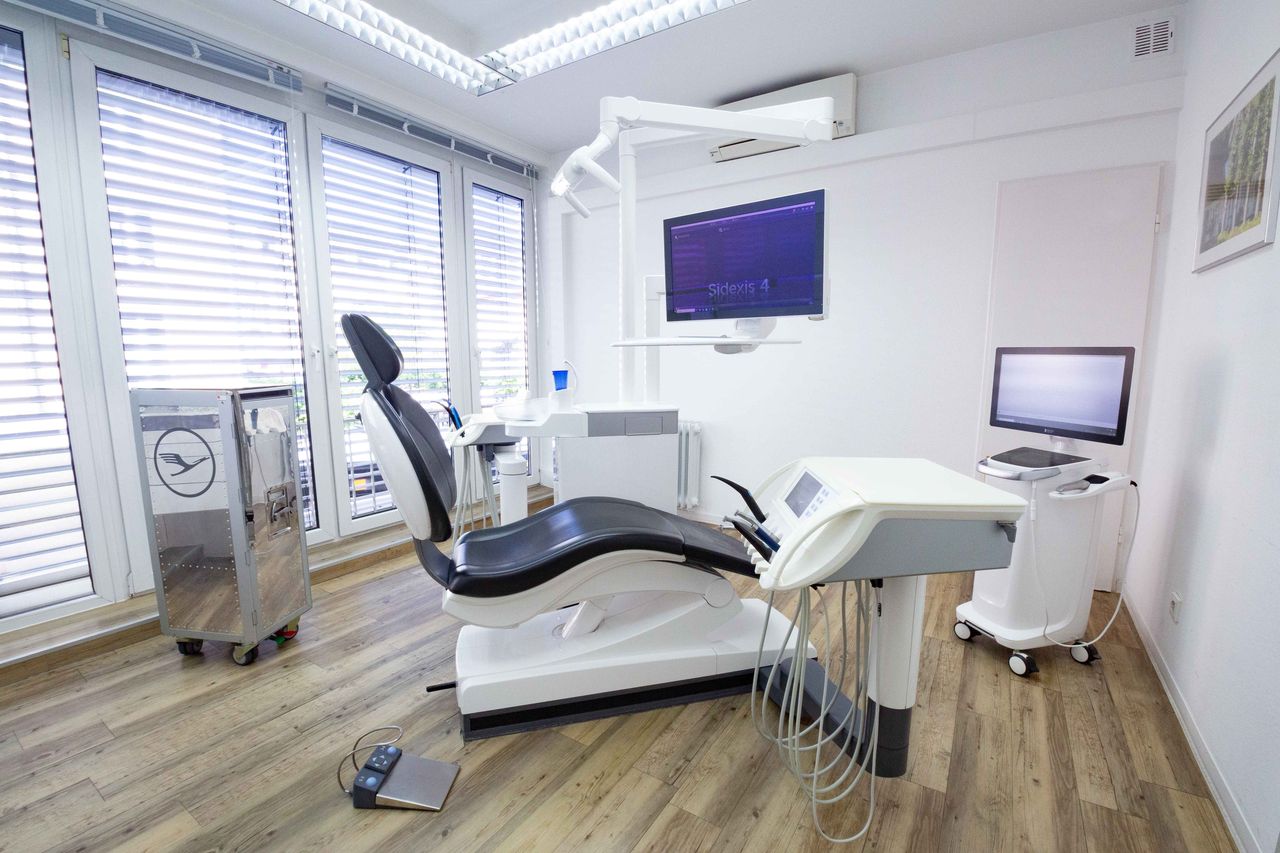 Maximilian Lasarzik-2