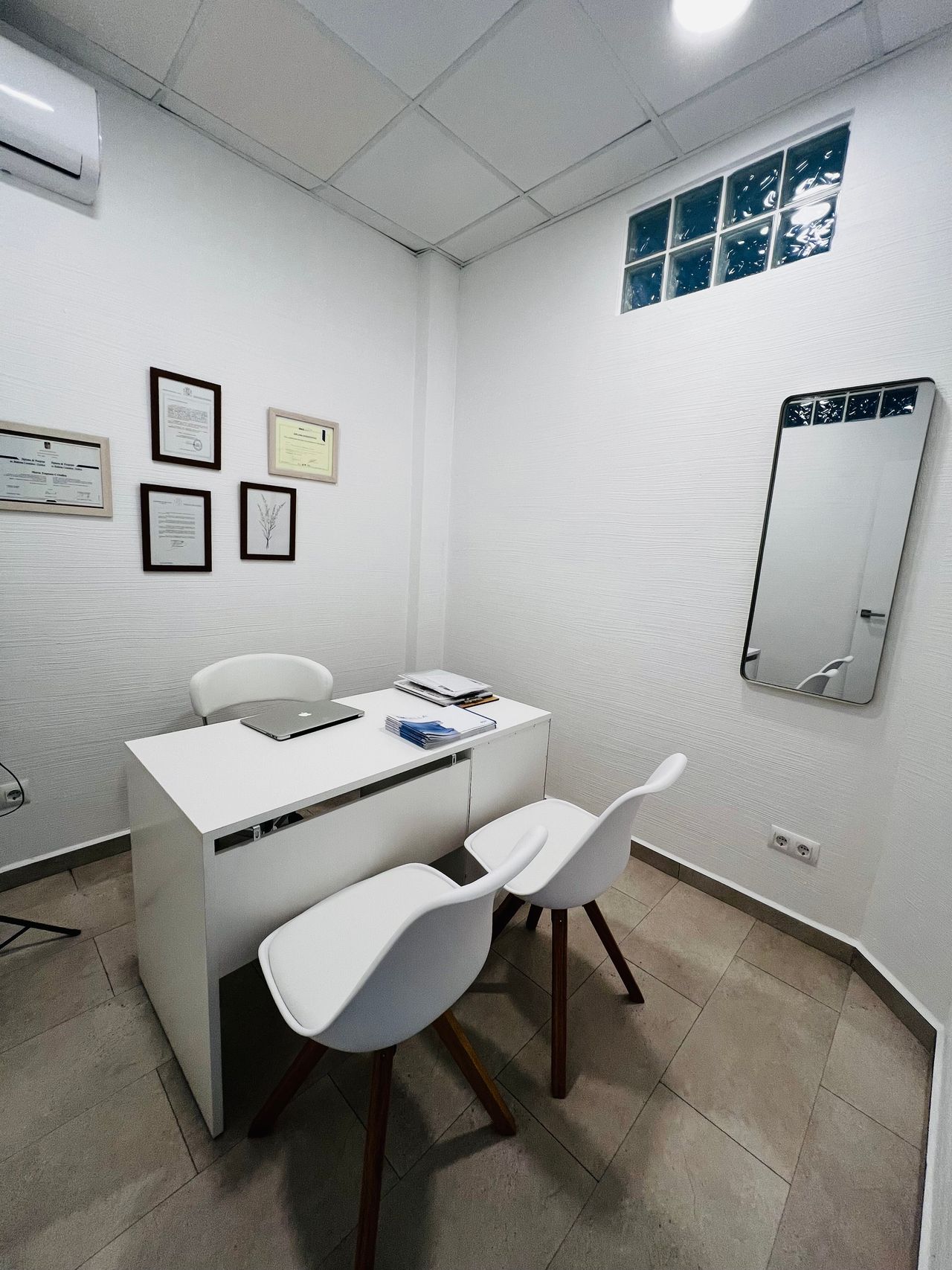 Maria Eugenia Ceballos Aranguez-4