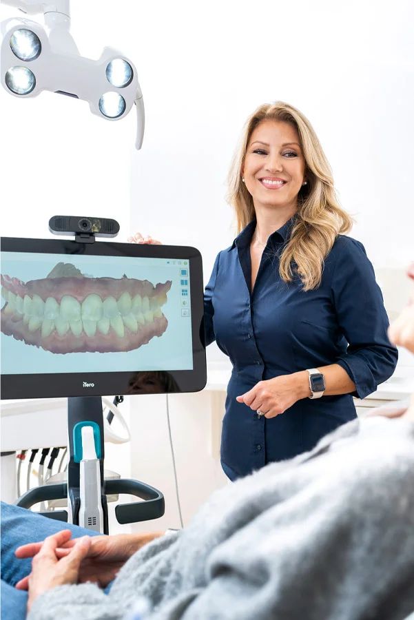 Manila Valipour Zonooz-4