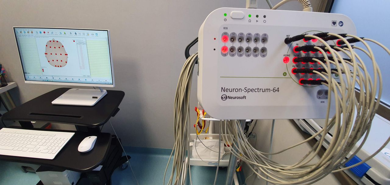 Pracownia Eeg Centrum Zdrowia Jomadent-2