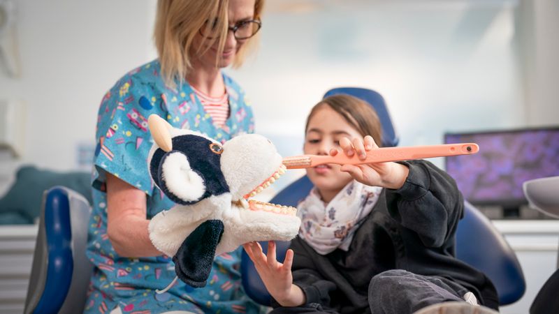 Gela Von Schutzbar-5