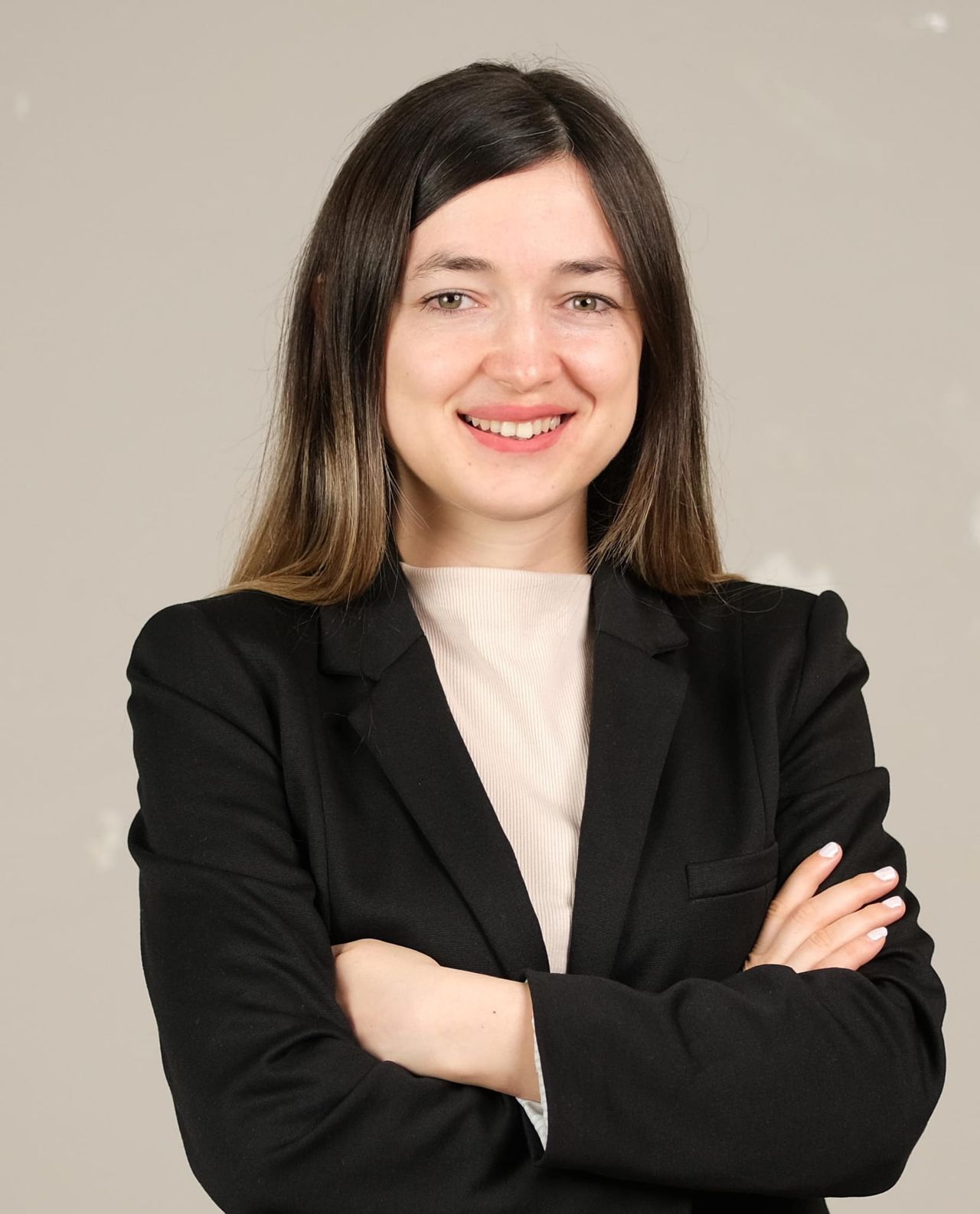 Merve Aydemir Ertürkmen-3