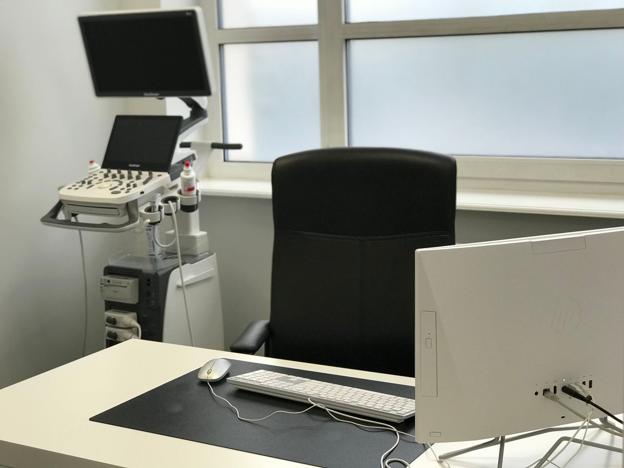 Magdalena Nowikiewicz-0