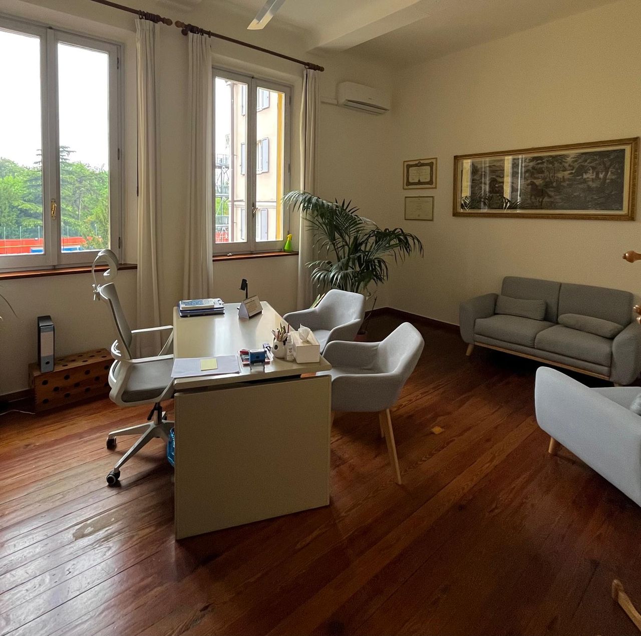 Beatrice  Aquilini-0