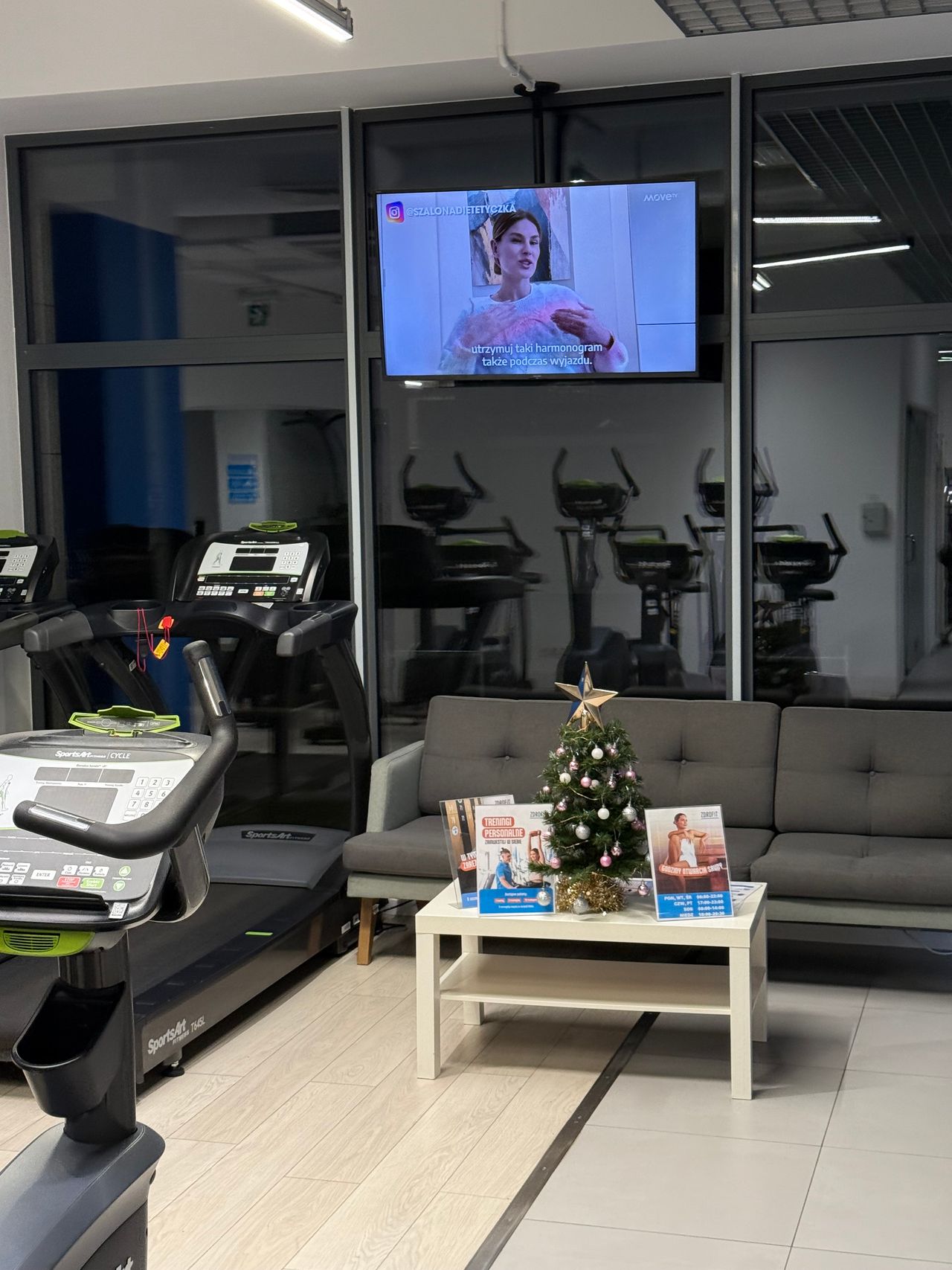 Aleksandra Zackiewicz-11