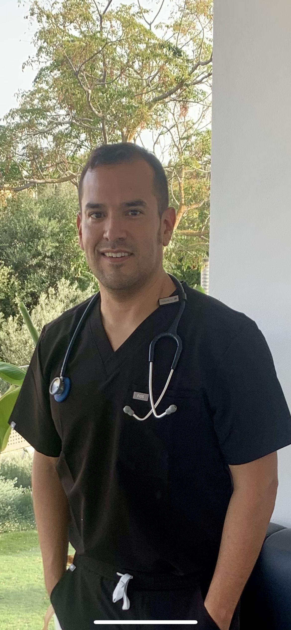 Carlos Castellon M.d.-4