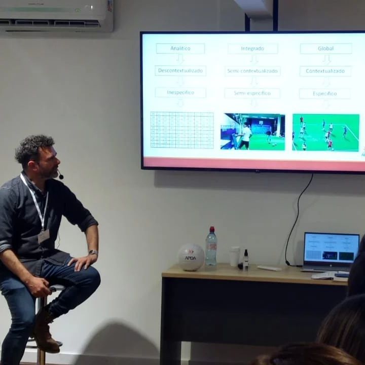 Santiago Emmanuel López Papucci-6