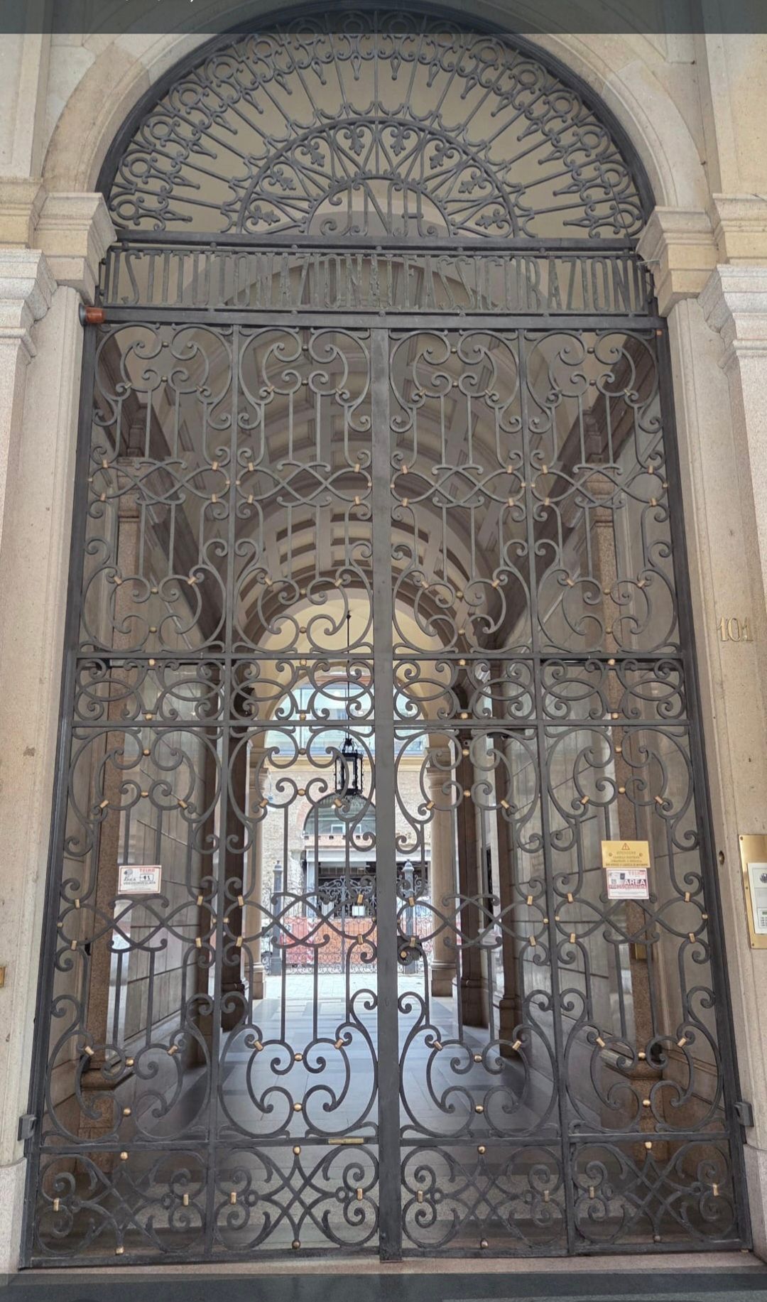 Rosella M.b. Mastropietro-1