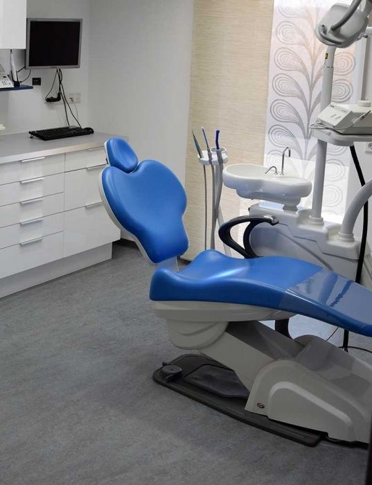 Reiner Eisenkolb Msc Implantologie-5