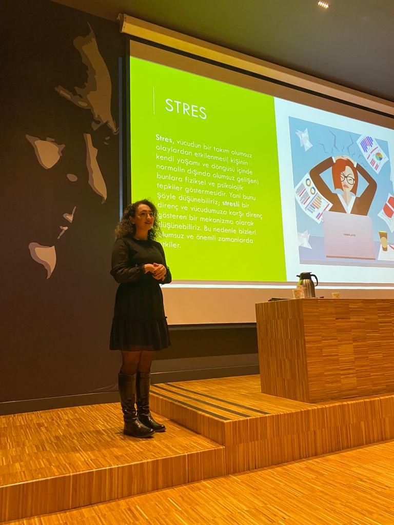 Arife Özlem Güngör Genç-14