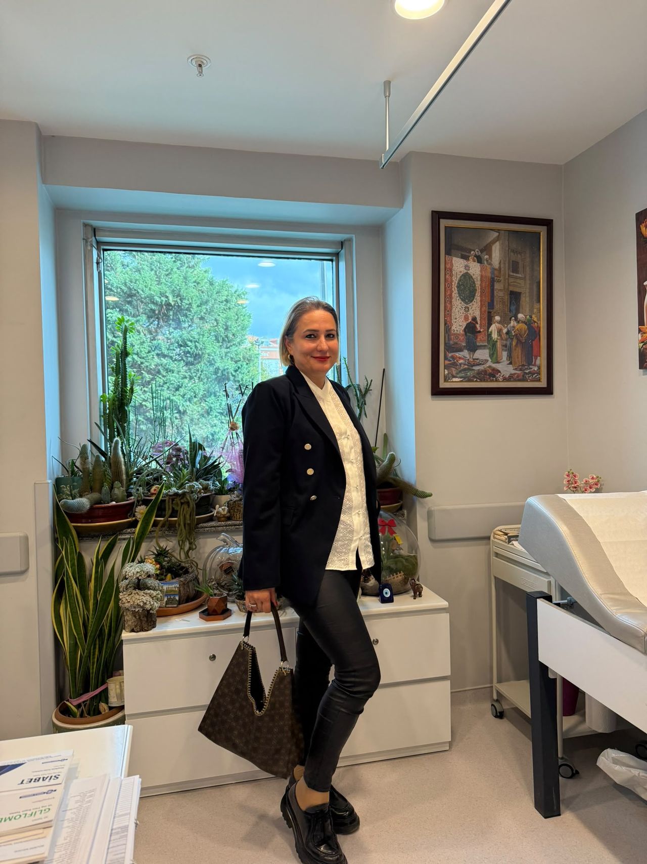 Ayşegül Navdar Resul-1