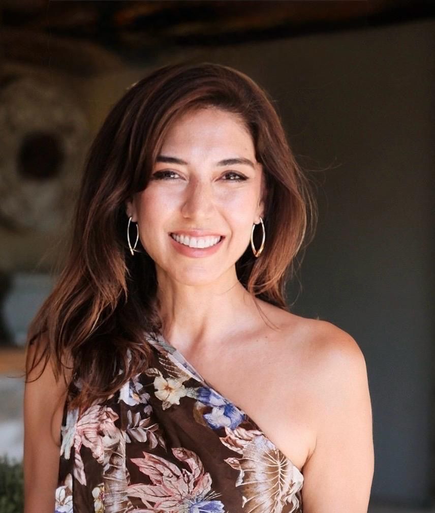 Esra Yaşar-0