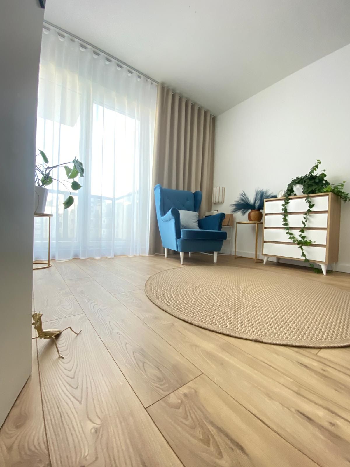 Dominika Radomska -Talar-5