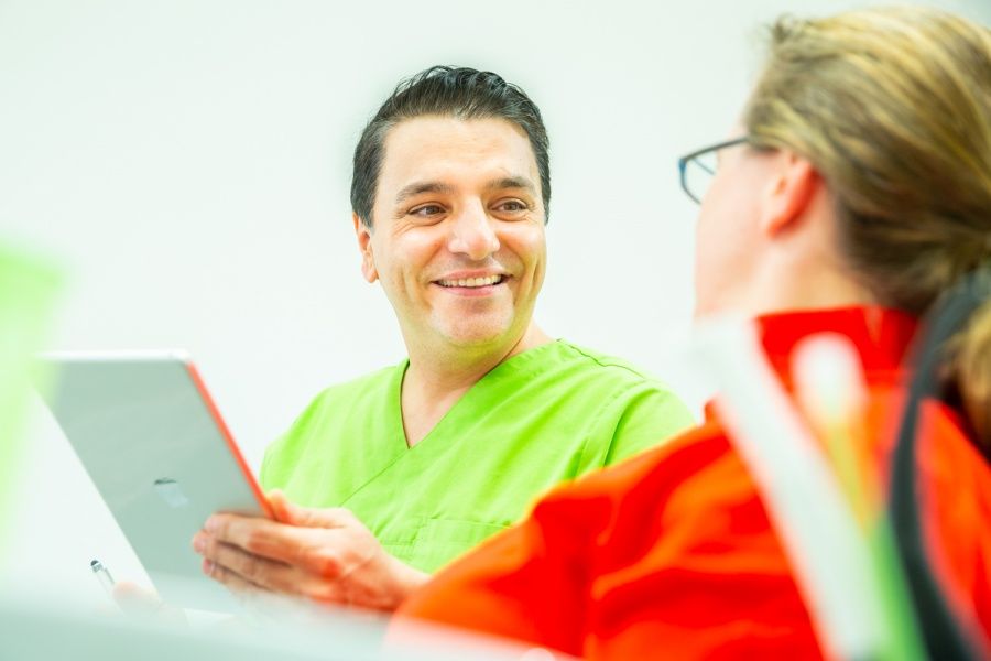 Frank Farzin Falla-3