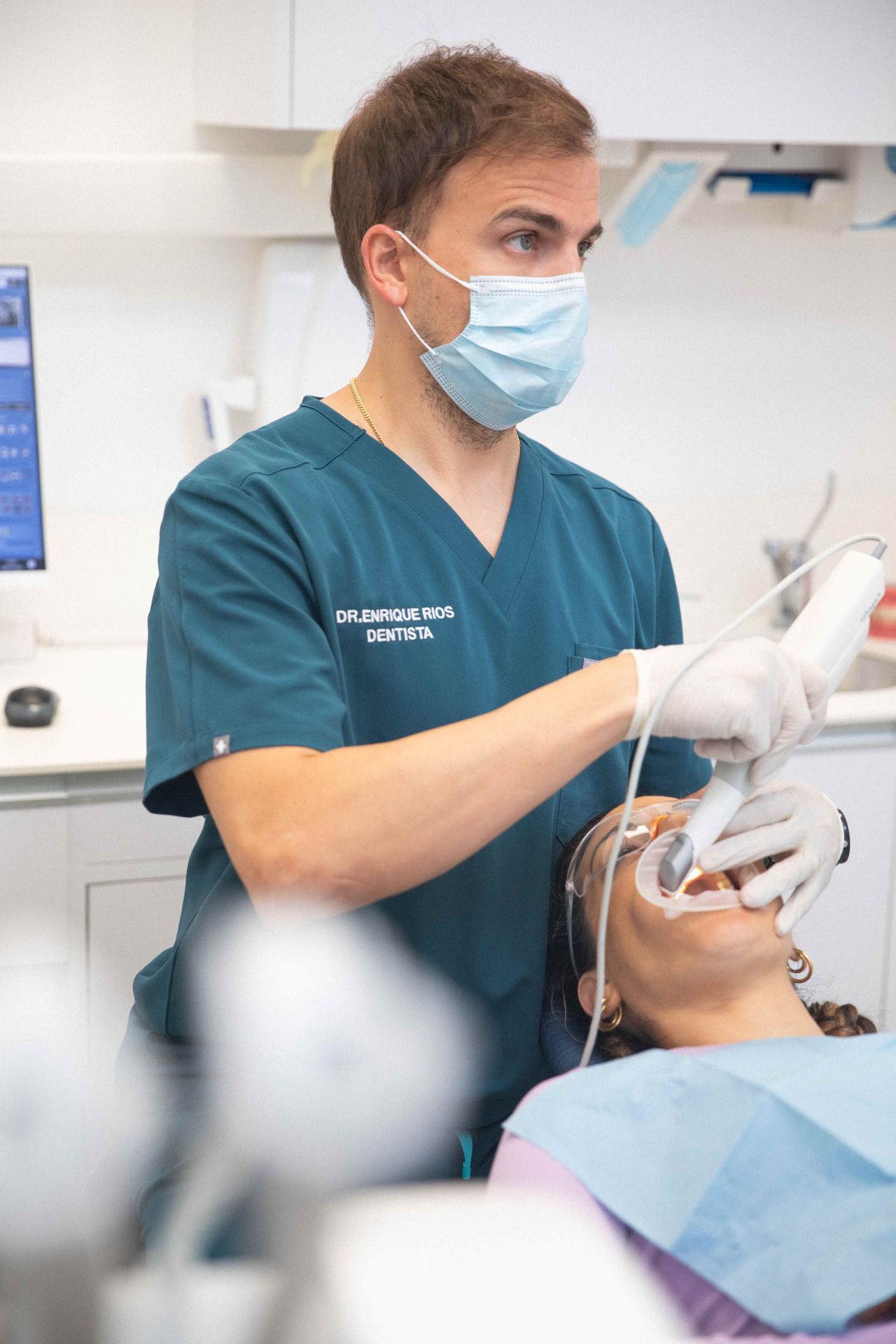 Enrique Rios Arias-10