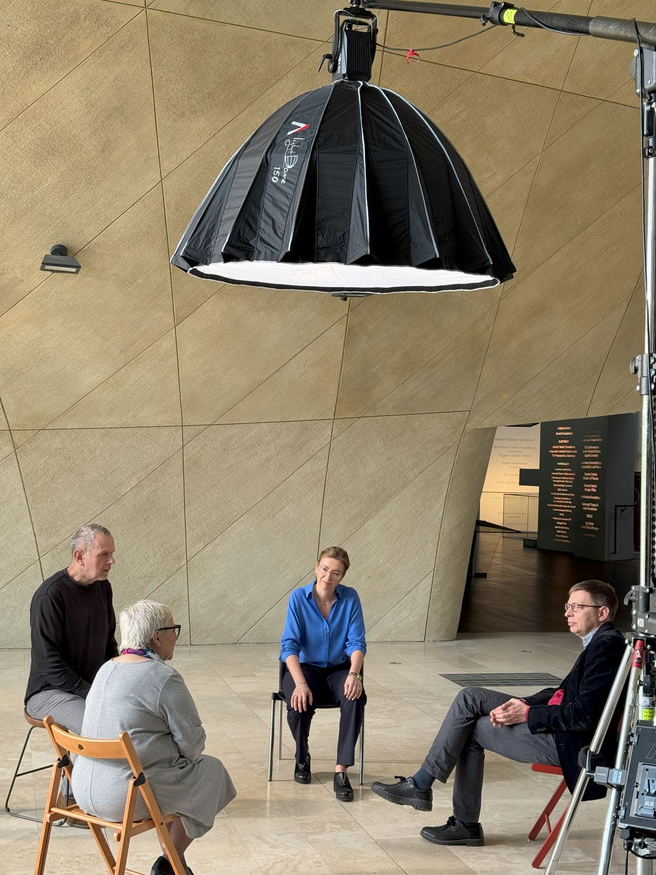 Alicja Waszkiewicz-Raviv-2