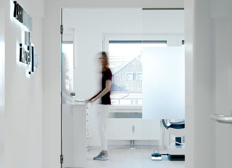 (D.m.d) Oliver Spitz-8