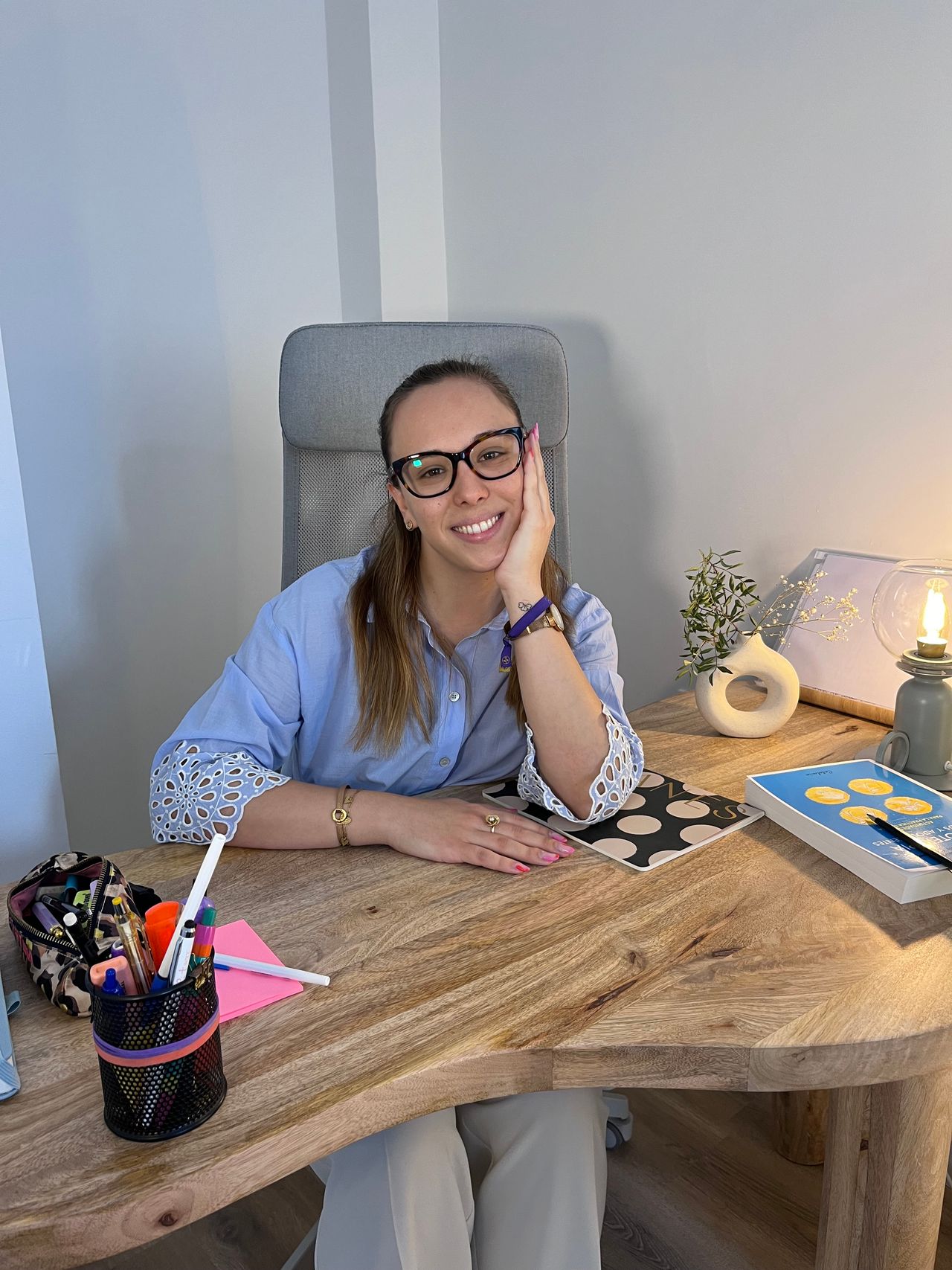 Andrea Perogordo Robles-1