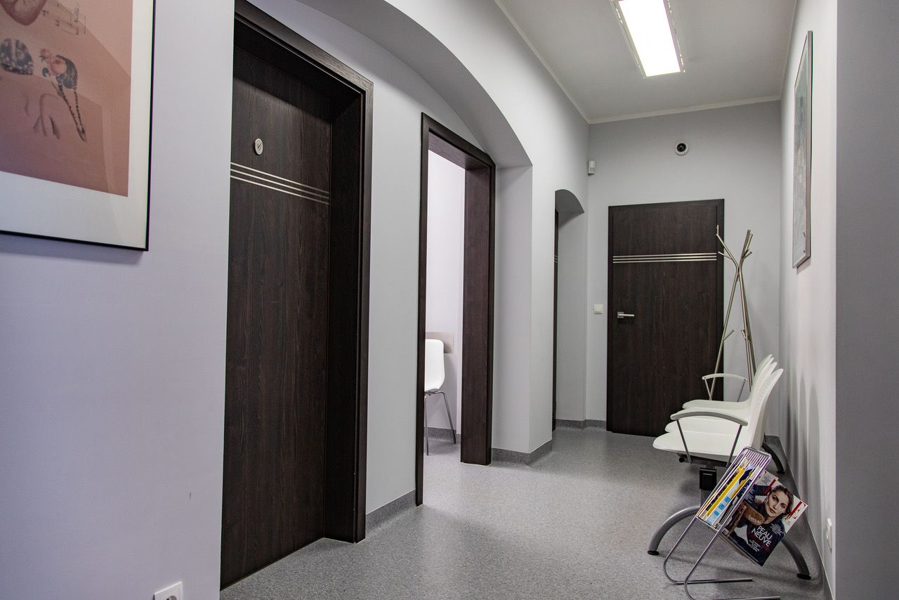 Monika Litwinowicz-0