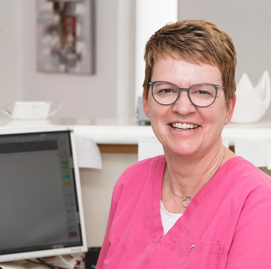 Aimee Neli Southy Etotoue-8