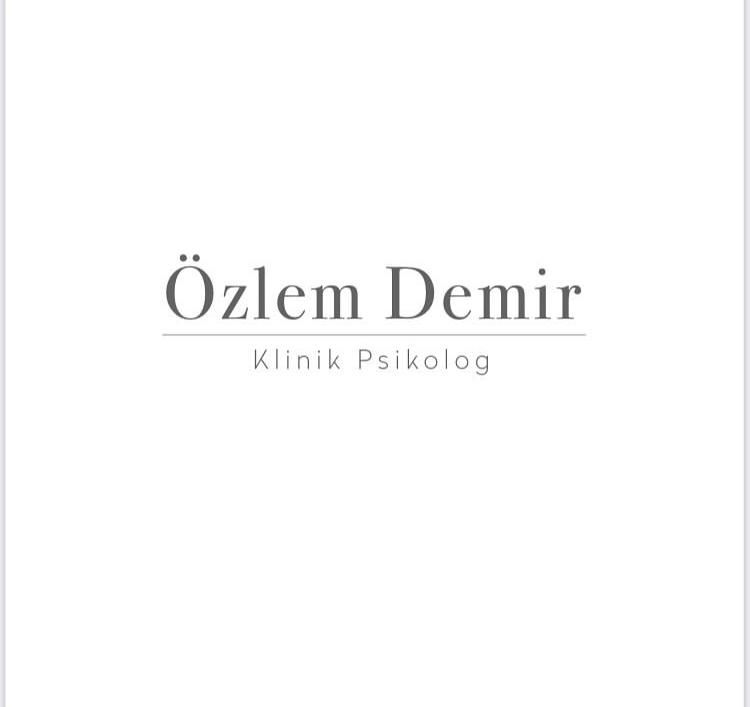 Özlem Demir-0