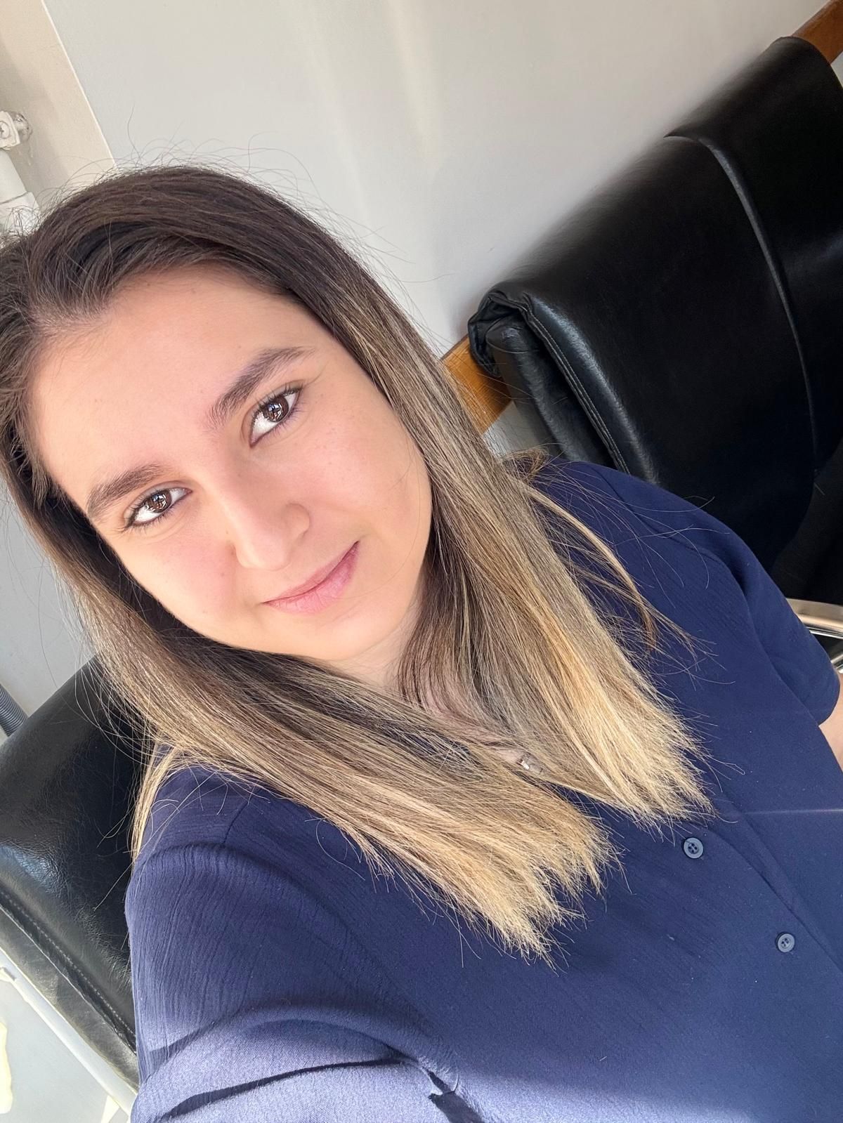 Gül Nida Özçelik-1