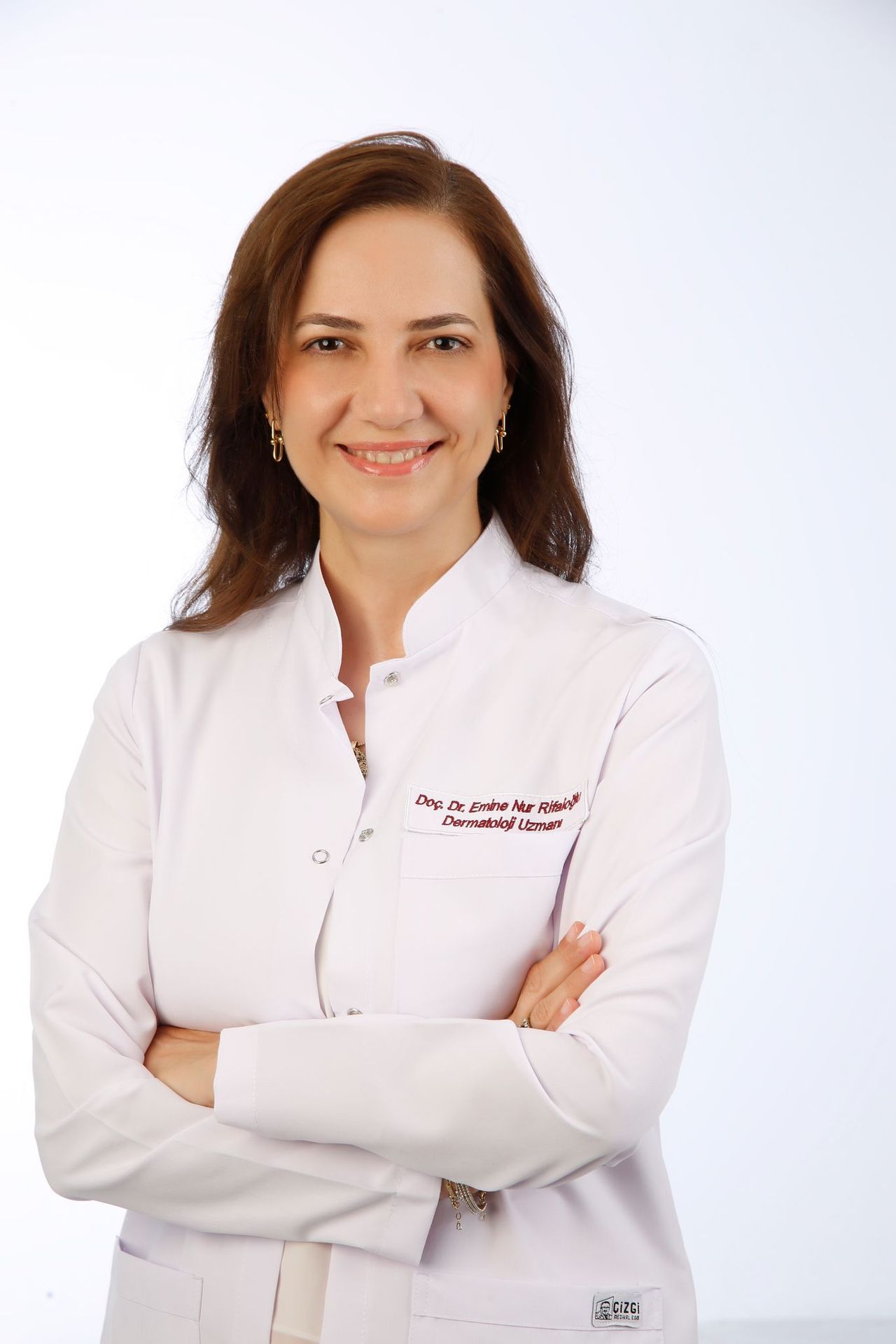 Emine Nur Rifaioğlu-1