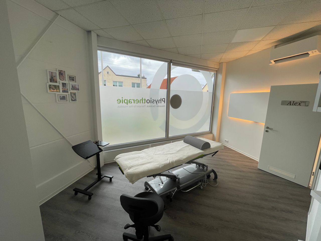 Alexander Oecknick-4