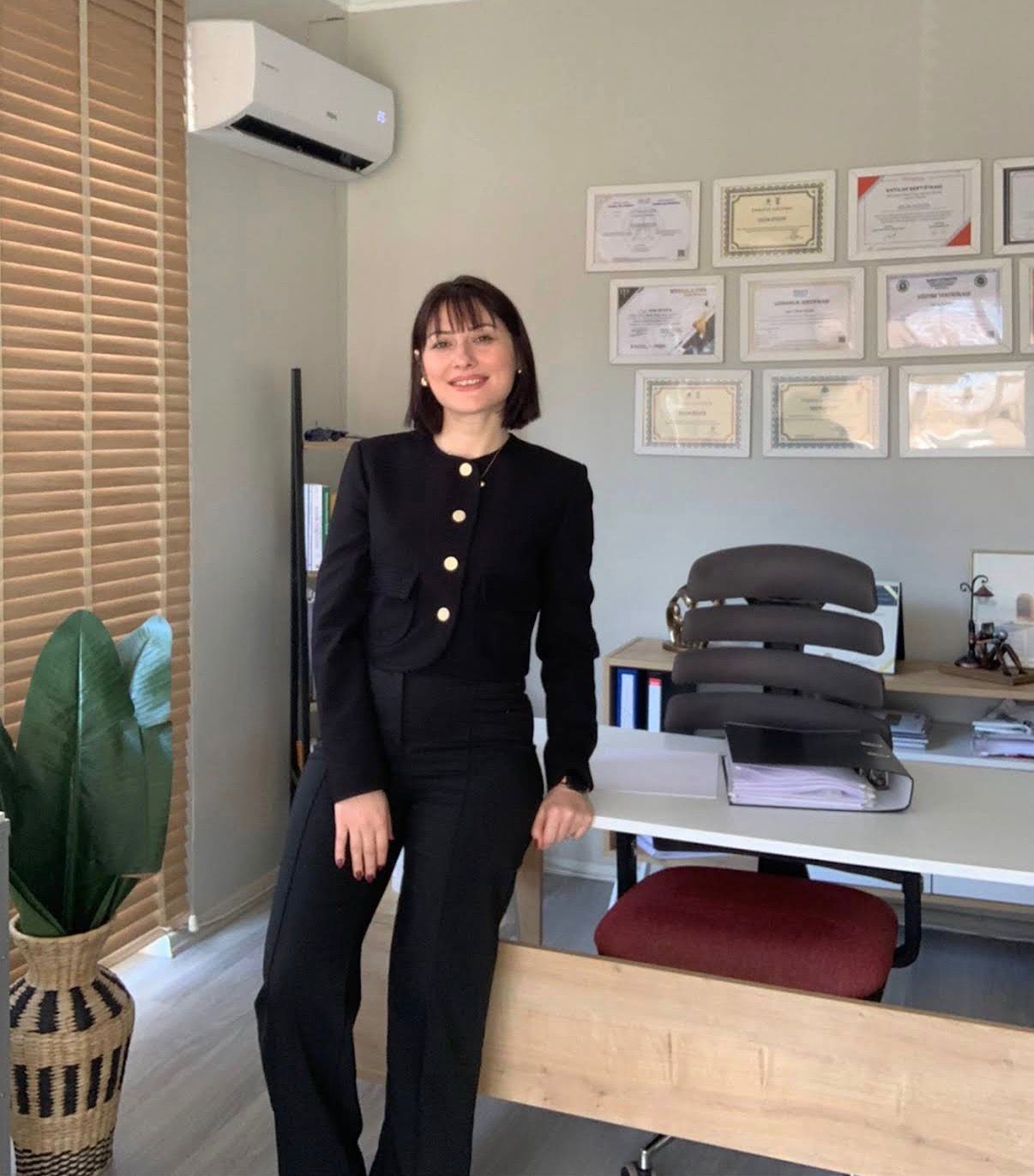 Selin Küçük-5