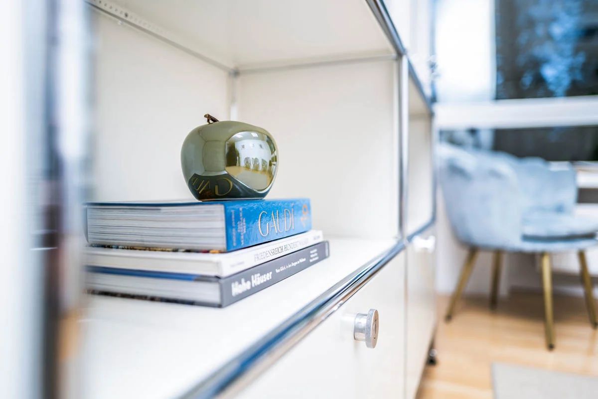 Manila Valipour Zonooz-3