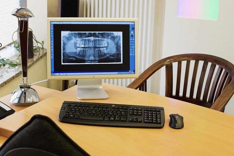 Mirko Van Den Bruck-11