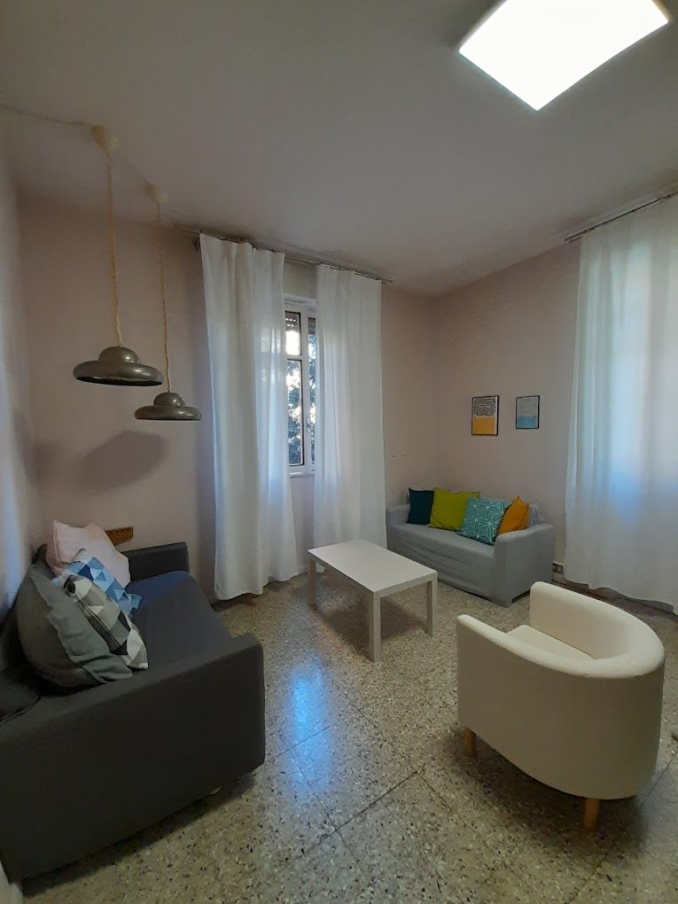 Elisabeth Trussardi-0