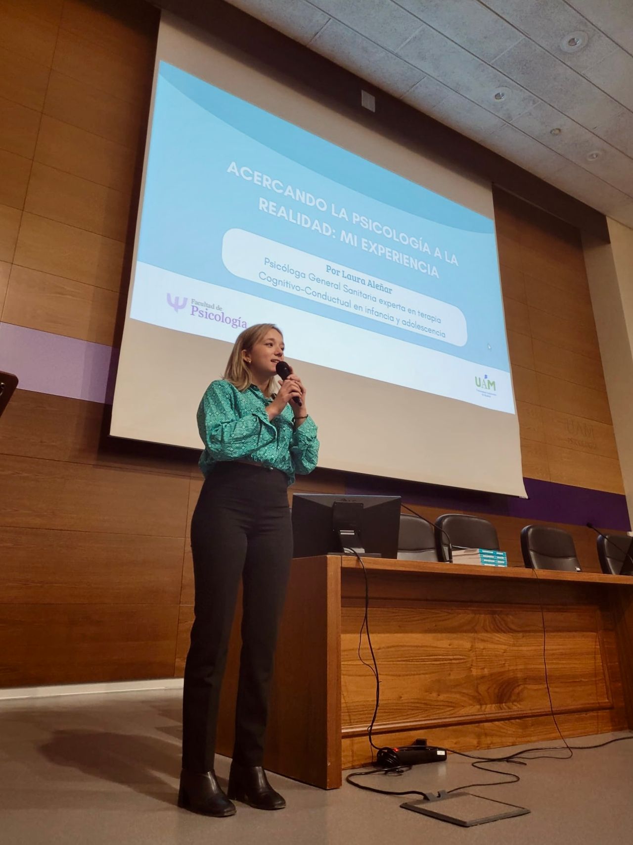 Laura Aleñar Romero-3