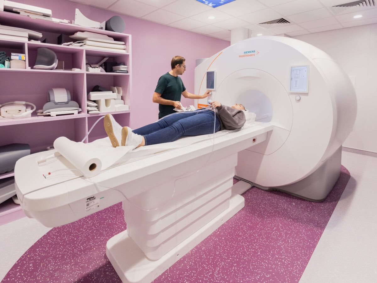 Rezonans Magnetyczny-0