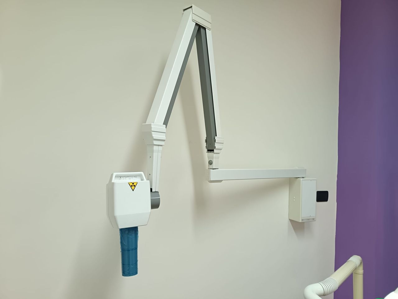 Riunito Igiene Studio Dentistico Di Poto-6