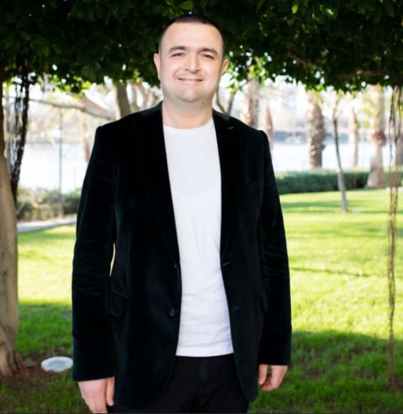 Ali Seçkin Yalçın-0