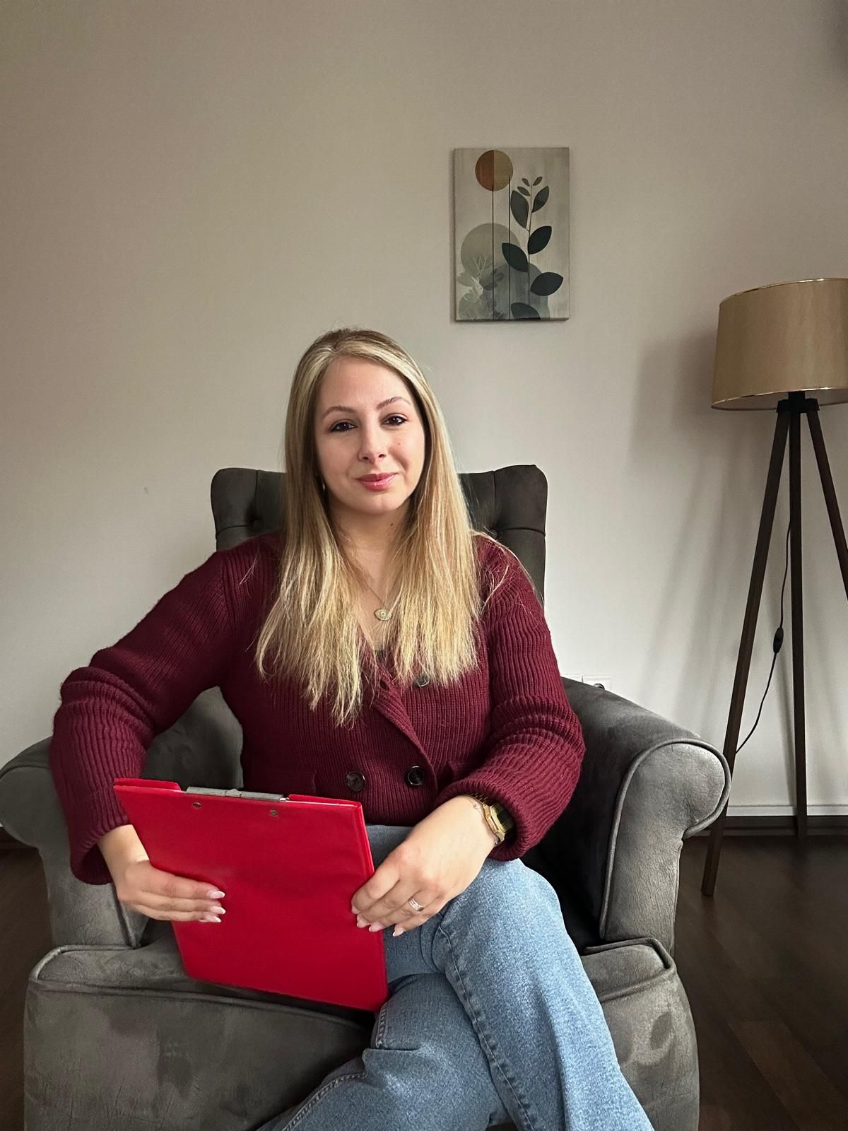 U. Sezin Çelikkanat Mısırlı-6