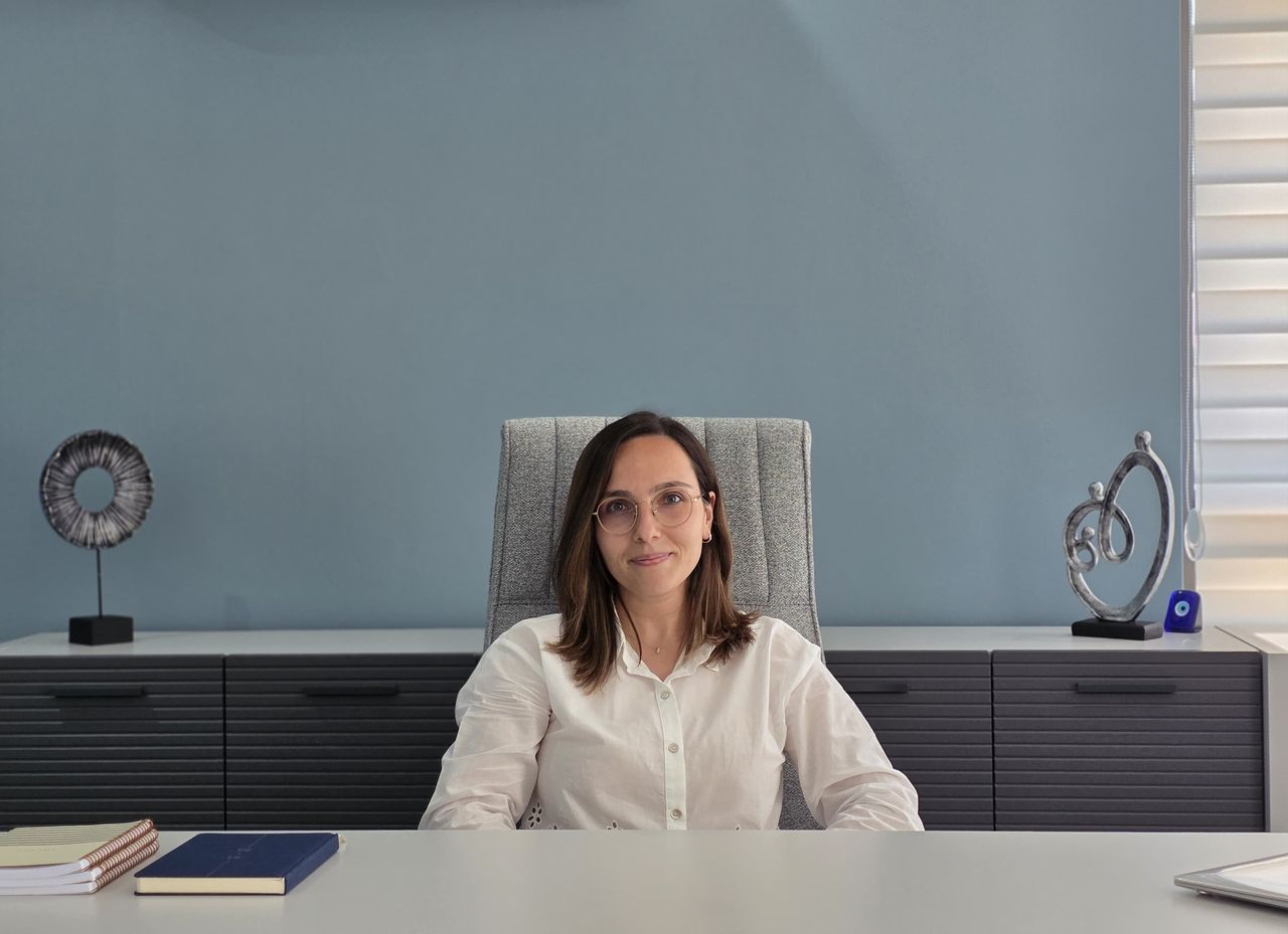 Nurten Gözde Kamar-0