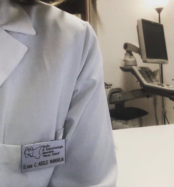 Carolina Adele Maniglia-1