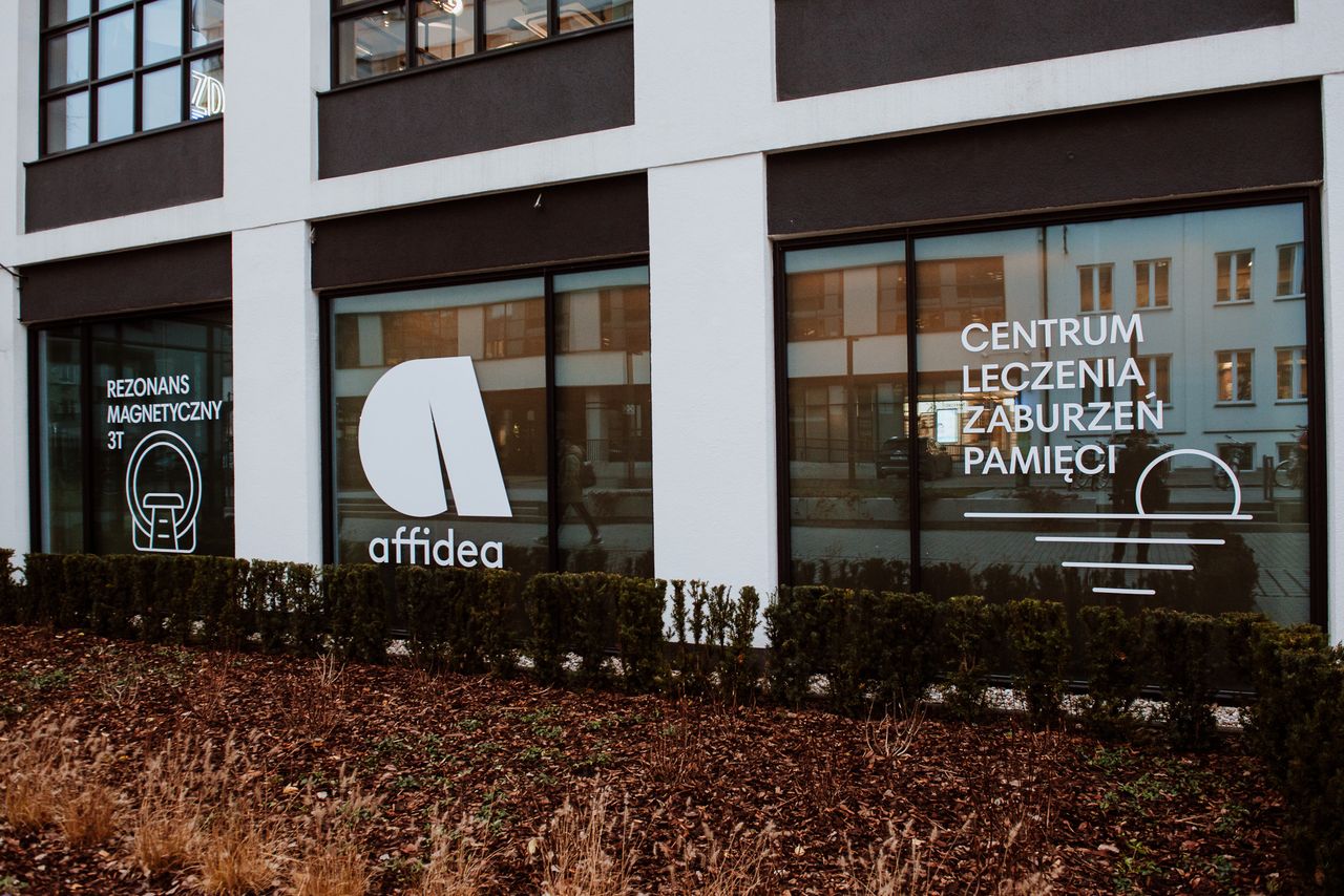 Rezonans Magnetyczny Affidea-1