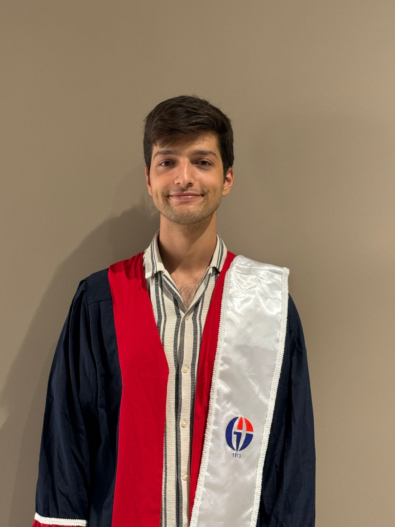 Mehmet Gazi Açıkgöz-0