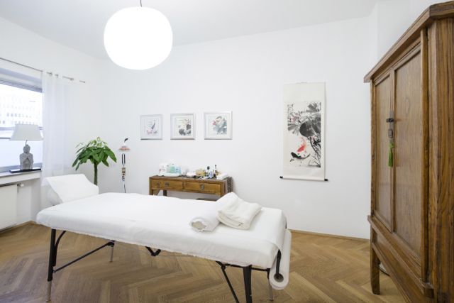 Sabine Schmitz (M.med. Tcm, Hangzhou, China)-5