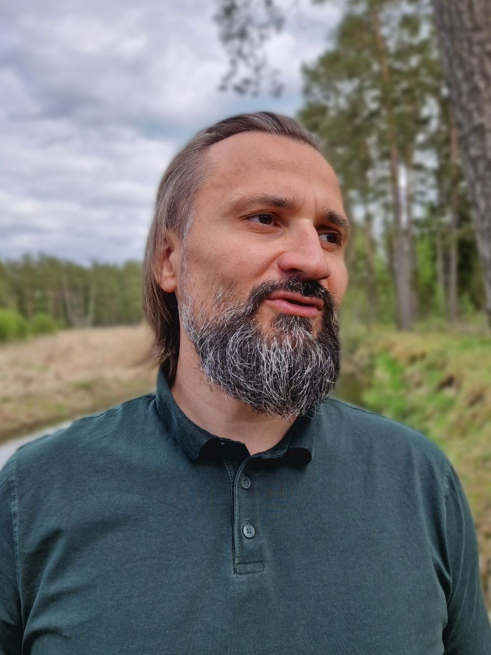 Robert Bezdziecki-1