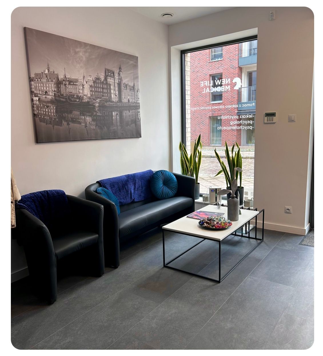 Apoloniusz Dojutrek-2