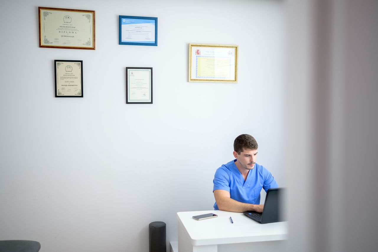 Helios Benito Díaz-10