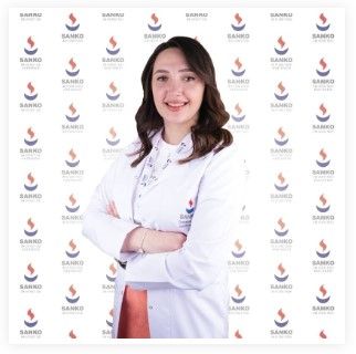 Kübra Demirkesen Koçer-0